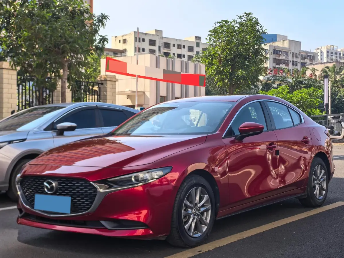 2022 Mazda 3 Axela 2.0L 158HP L4 6AT