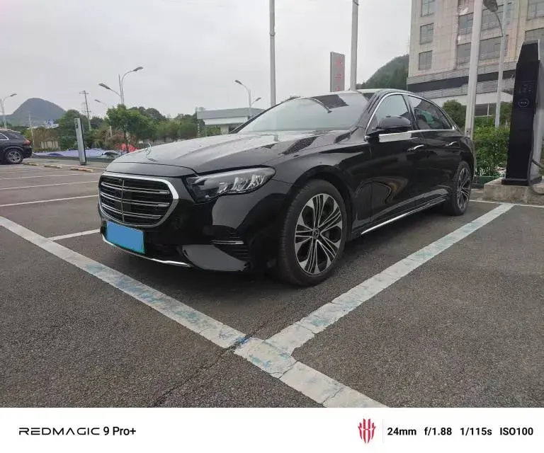 2024 Mercedes-Benz E Class 2.0T 204HP L4 9AT PHEV 25.4KWH