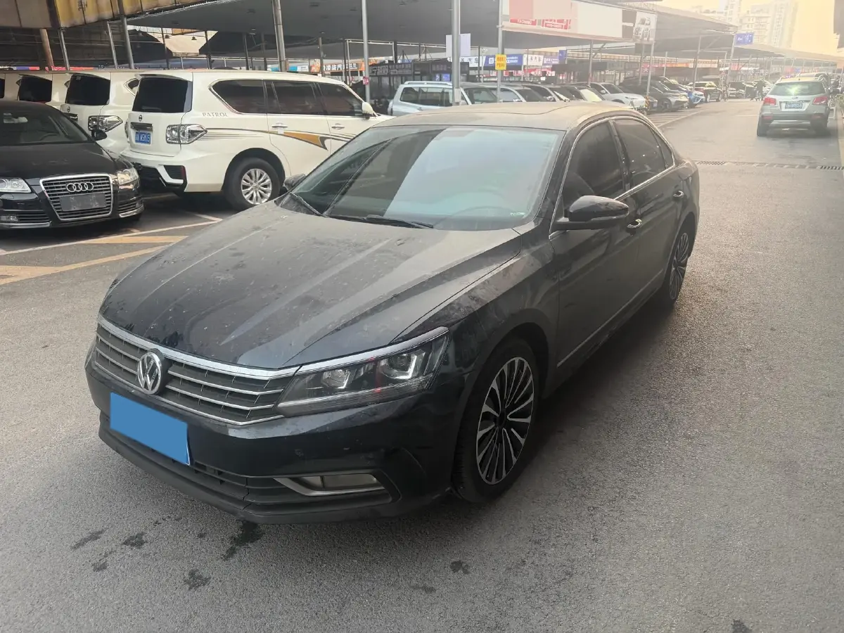 2017 Volkswagen Passat 1.8T 180HP L4 7DCT