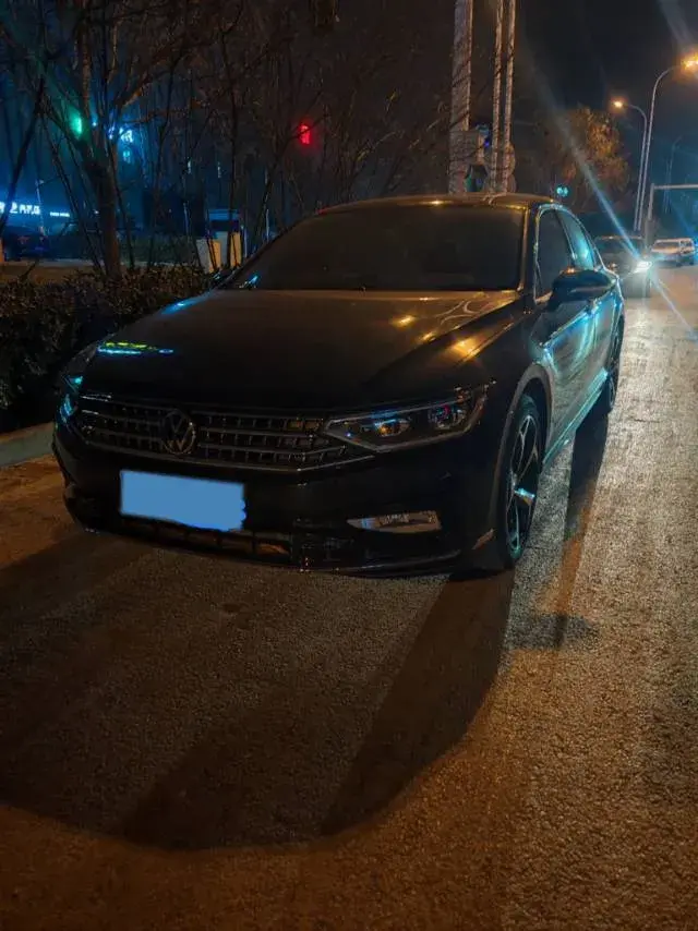 2023 Volkswagen Magotan 2.0T 186HP L4 7DCT