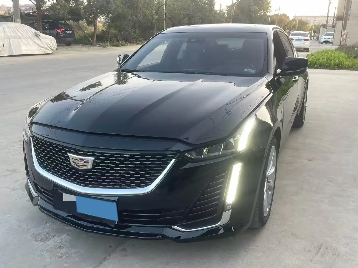 2020 Cadillac CT5 2.0T 241HP L4 10AT