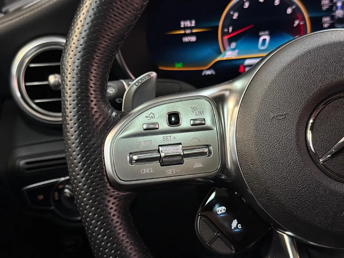 2020 Mercedes-Benz GLC Coupe AMG 3.0T 390HP V6 9AT,autocango,china used car exporter,china ev exporter,chinese used car exporter,chinese used ev exporter