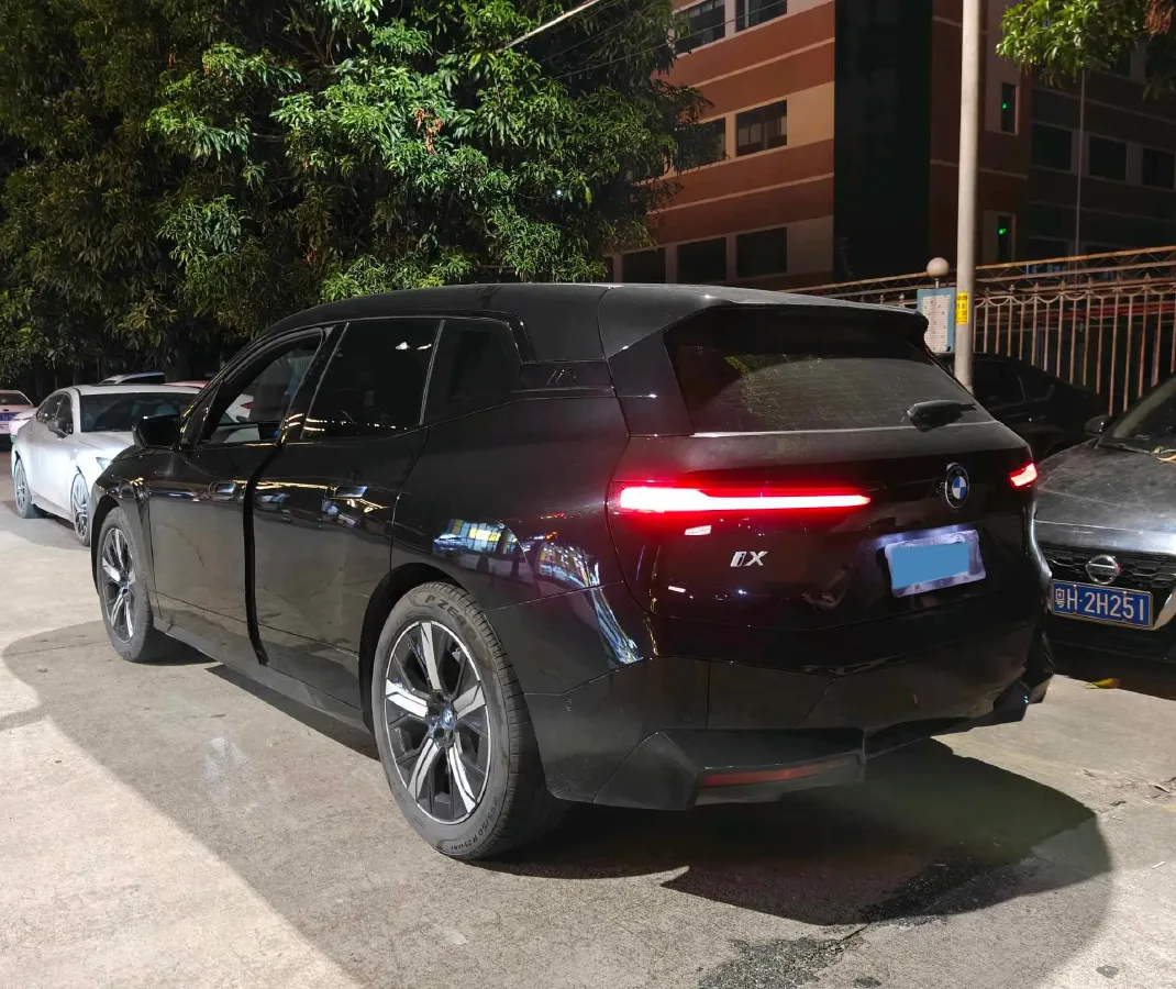 2022 BMW iX BEV 76.6KWH,autocango,china used car exporter,china ev exporter,chinese used car exporter,chinese used ev exporter