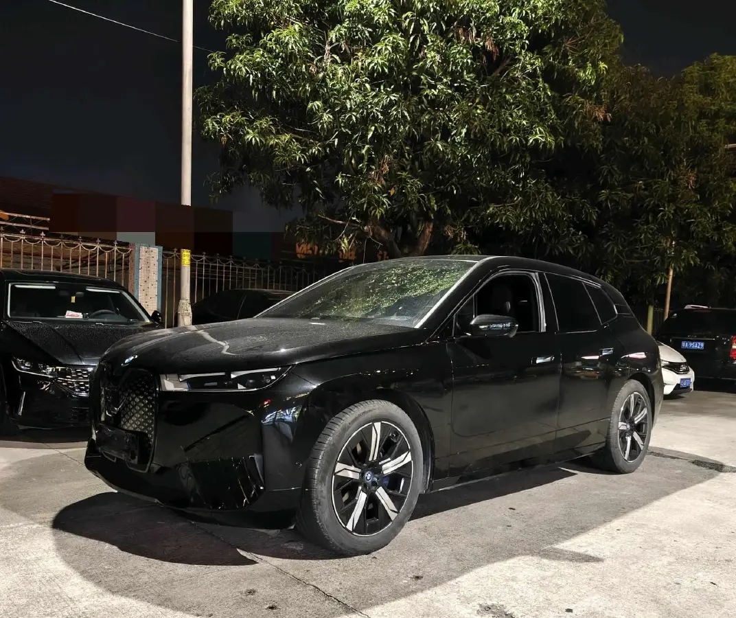 2022 BMW iX BEV 76.6KWH