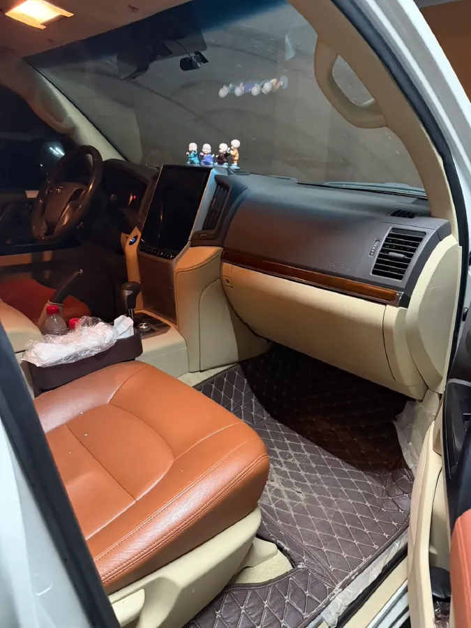 2015 Toyota Land Cruiser 4.0L 275HP V6 5AT,autocango,china used car exporter,china ev exporter,chinese used car exporter,chinese used ev exporter