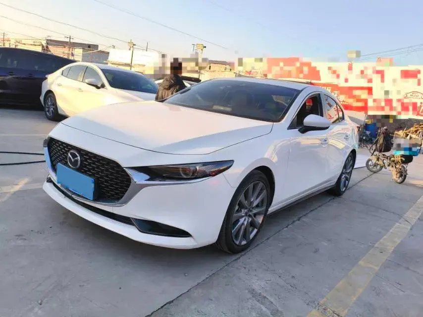 2023 Mazda 3 Axela 2.0L 158HP L4 6AT
