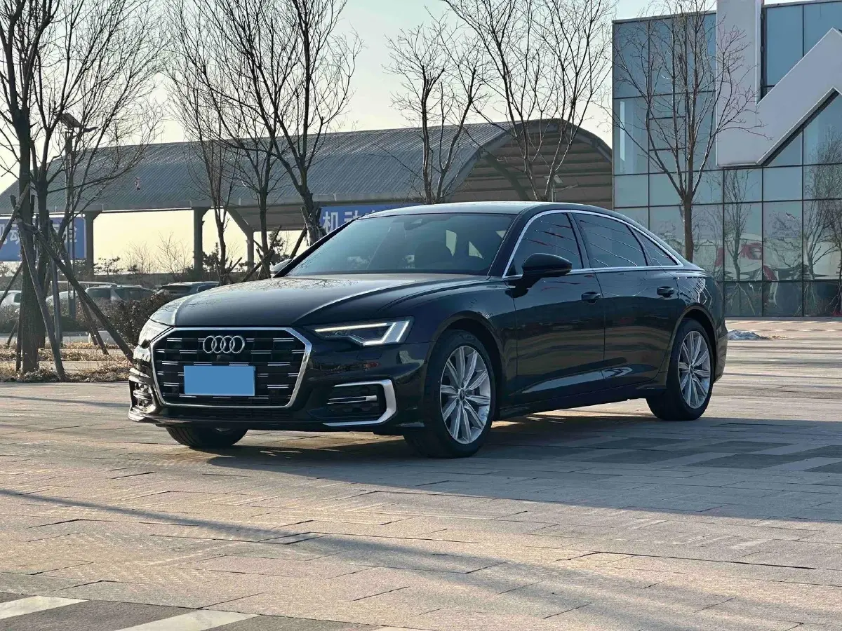 2023 Audi A6L 2.0T 245HP L4 7DCT