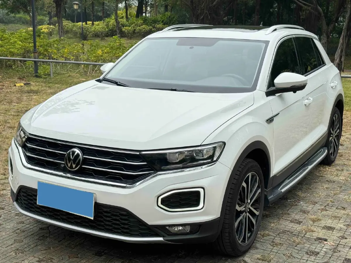 2021 Volkswagen T-Roc 1.4T 150HP L4 7DCT