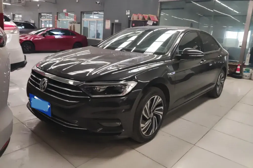 2021 Volkswagen Sagitar 1.4T 150HP L4 7DCT