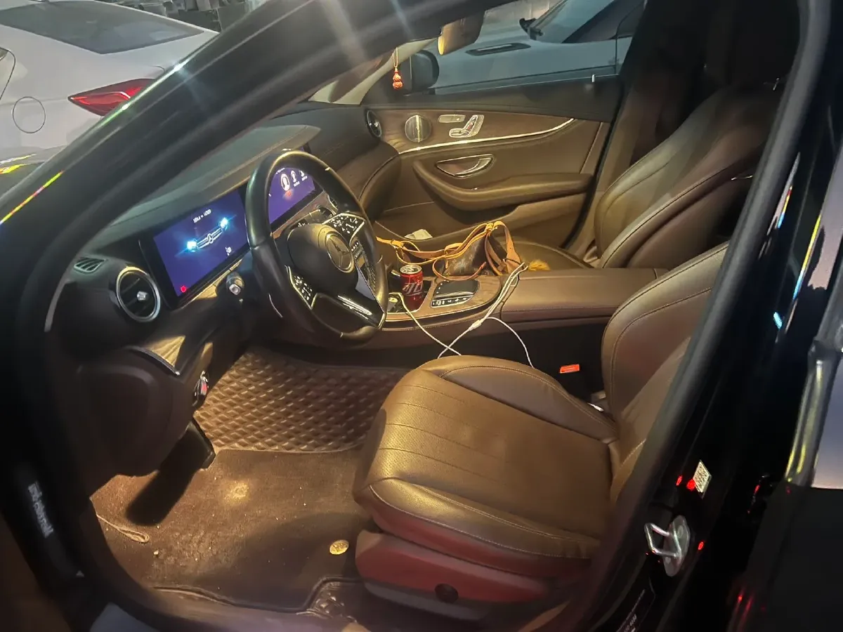 2021 Mercedes-Benz E Class 2.0T 258HP L4 9AT,autocango,china used car exporter,china ev exporter,chinese used car exporter,chinese used ev exporter