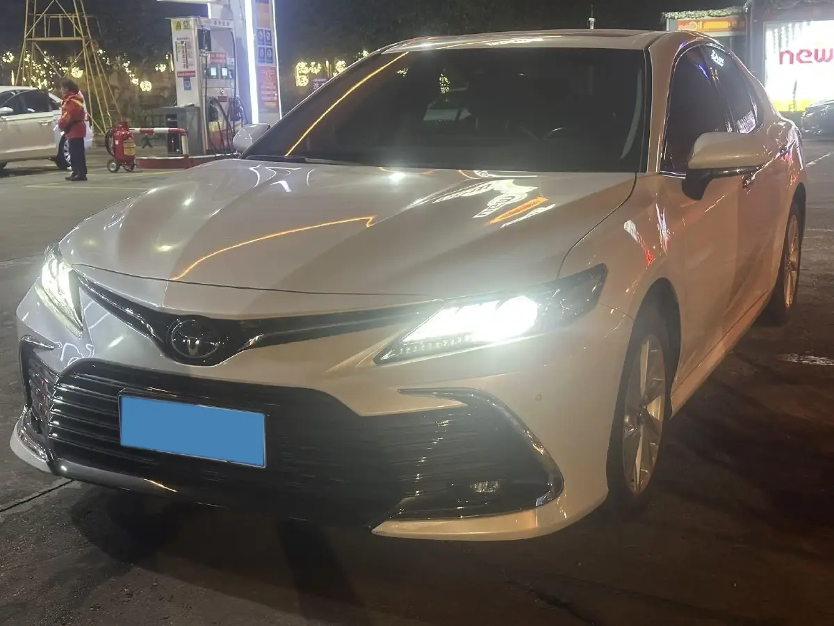2021 Toyota Camry 2.0L 178HP L4 CVT