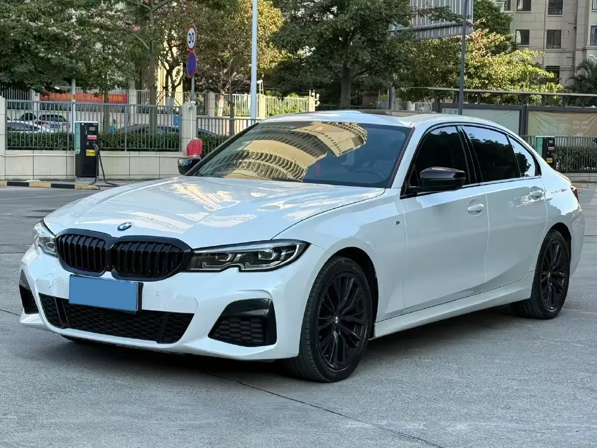 2021 BMW 3 Series 2.0T 184HP L4 8AT