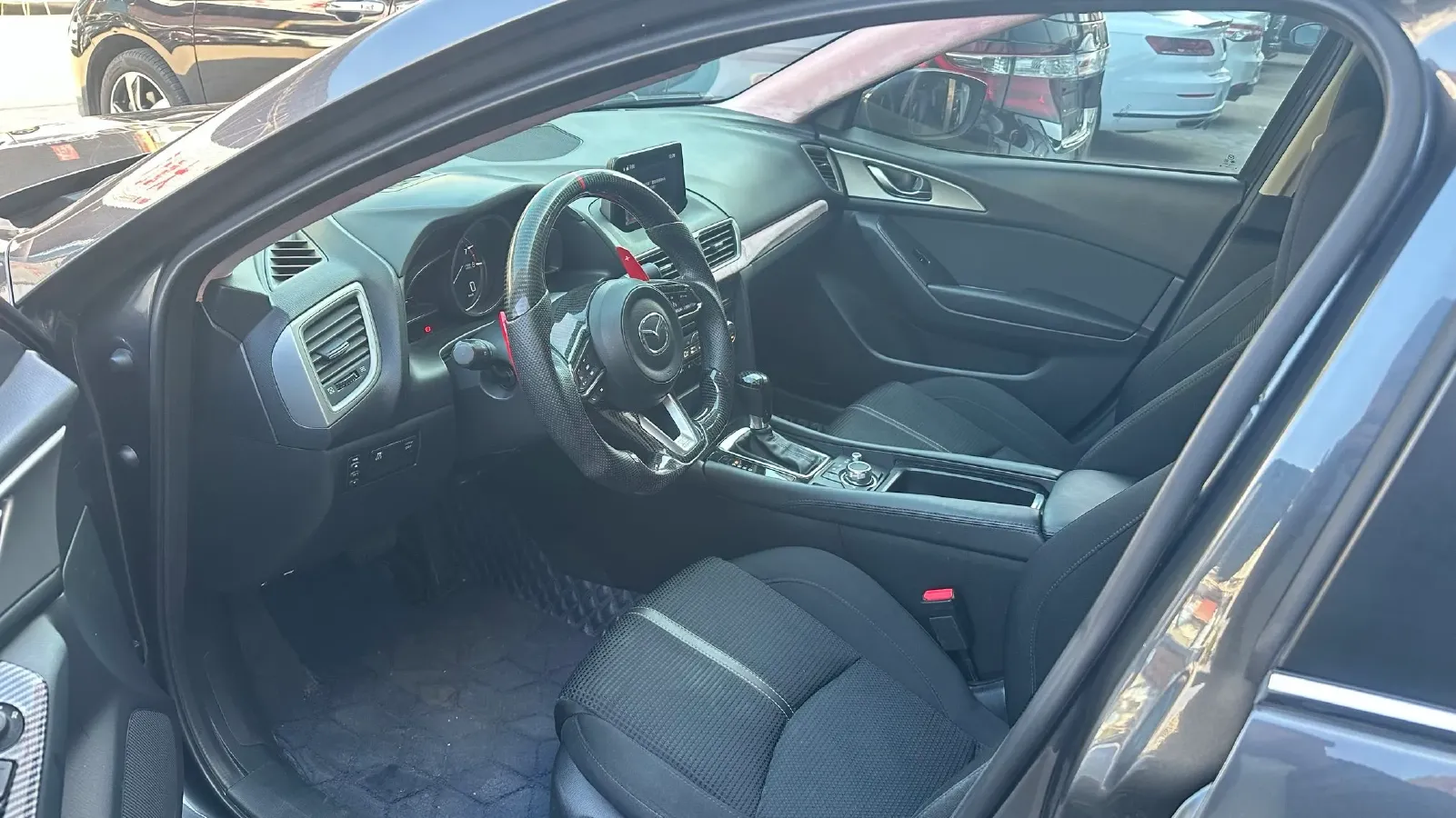 2019 Mazda 3 Axela 1.5L 117HP L4 6AT,autocango,china used car exporter,china ev exporter,chinese used car exporter,chinese used ev exporter