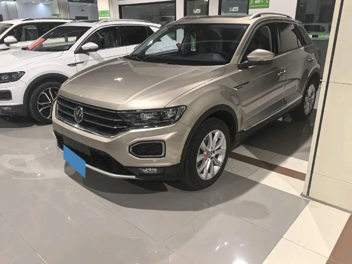 2022 Volkswagen T-Roc 1.4T 150HP L4 7DCT