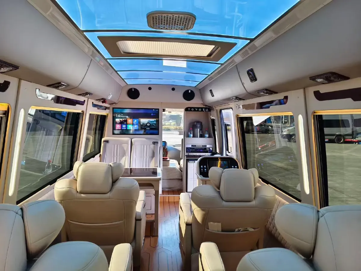 2020 Skoda Octavia 1.5L 113HP L4 5MT,autocango,china used car exporter,china ev exporter,chinese used car exporter,chinese used ev exporter