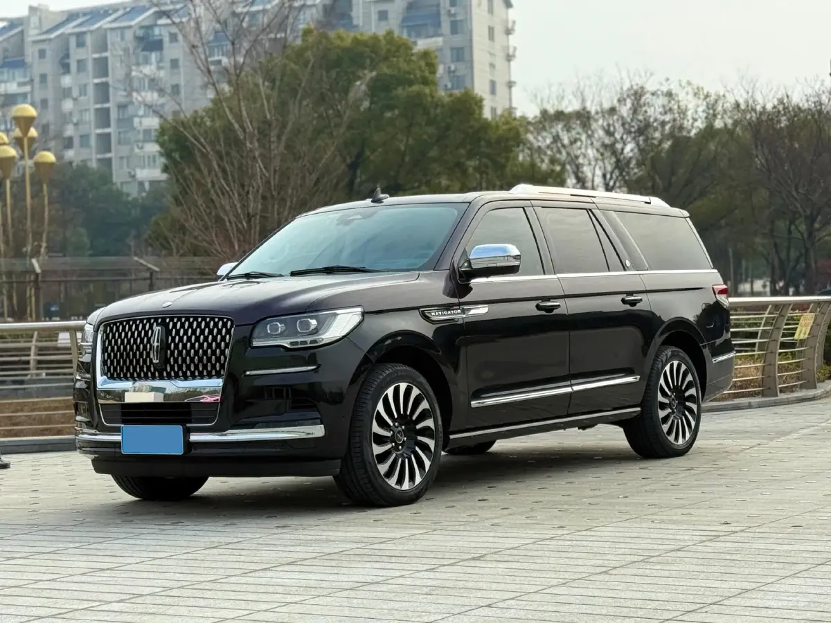 2022 Lincoln Navigator 3.5T 415HP V6 10AT