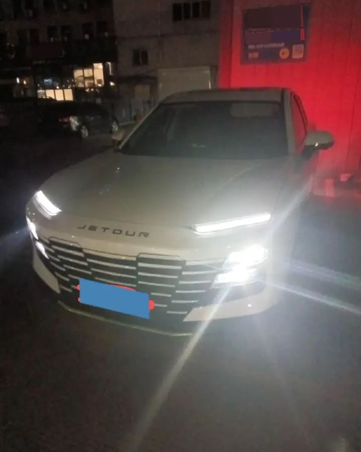 2024 Jetour DASHING 1.5T 156HP L4 6DCT