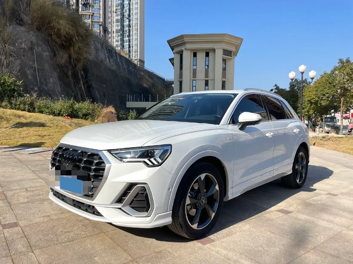 2022 Audi Q3 1.4T 150HP L4 7DCT