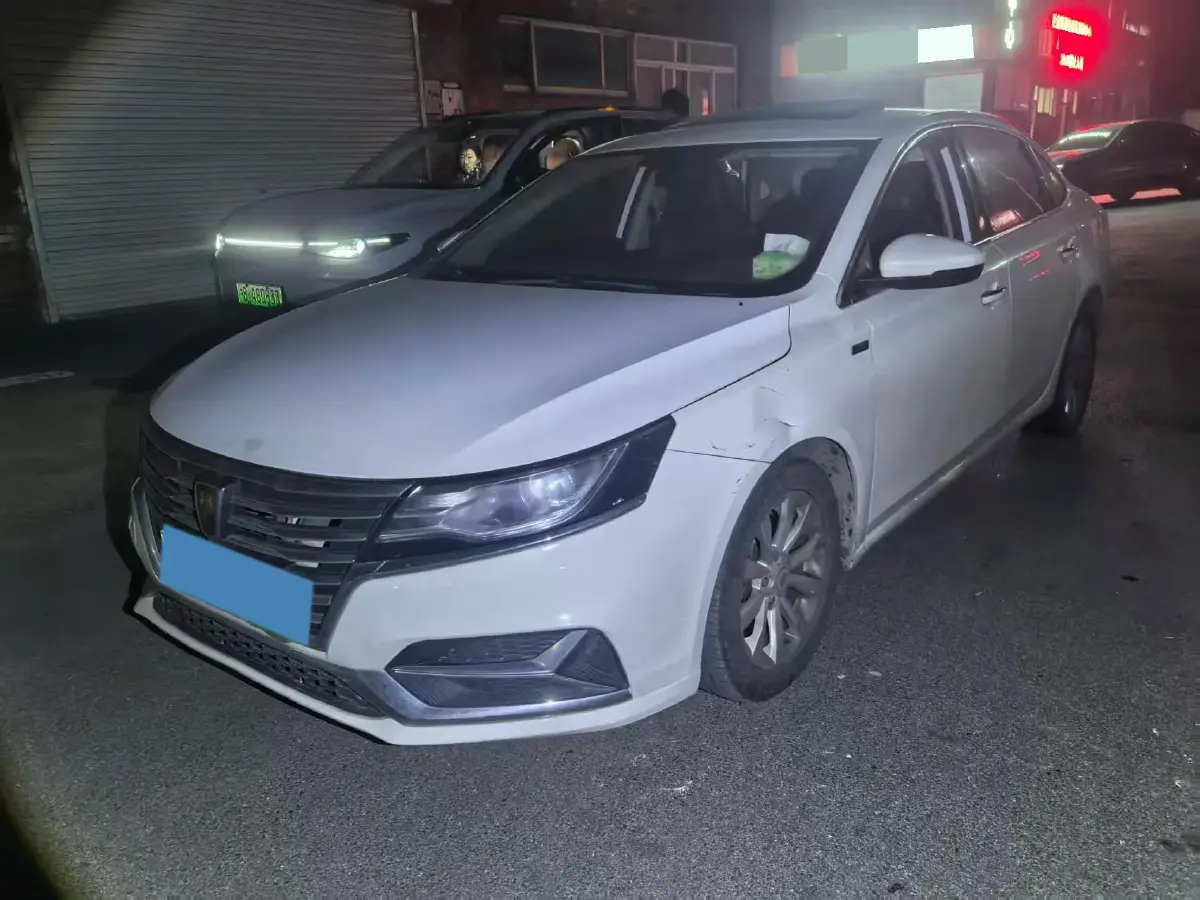 2017 Roewe i6 1.0T 125HP L3 2AT PHEV