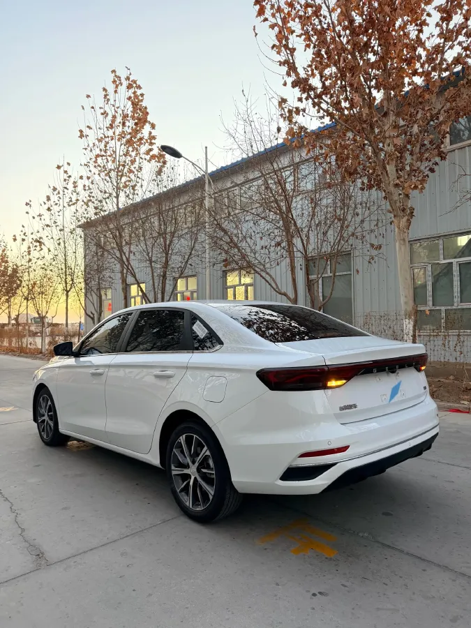 2023 Geely Emgrand 1.5L 127HP L4 CVT,autocango,china used car exporter,china ev exporter,chinese used car exporter,chinese used ev exporter