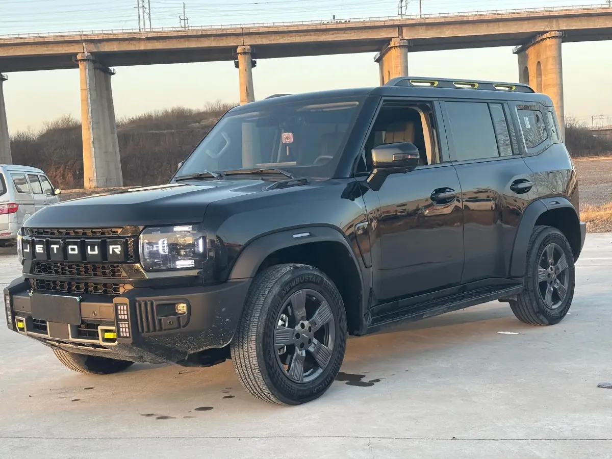 2023 Jetour Traveller 1.5T 184HP L4 7DCT