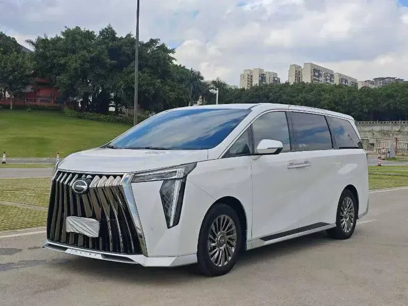 2023 GAC Trumpchi M8 2.0T 252HP L4 8AT