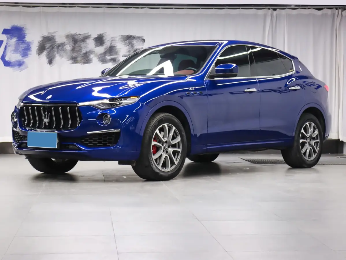 2022 Maserati Levante 2.0T 330HP L4 8AT