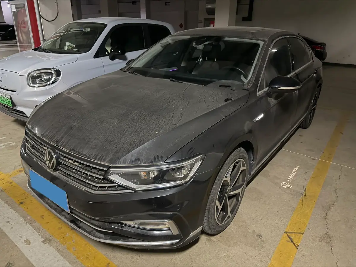 2023 Volkswagen Magotan 2.0T 186HP L4 7DCT