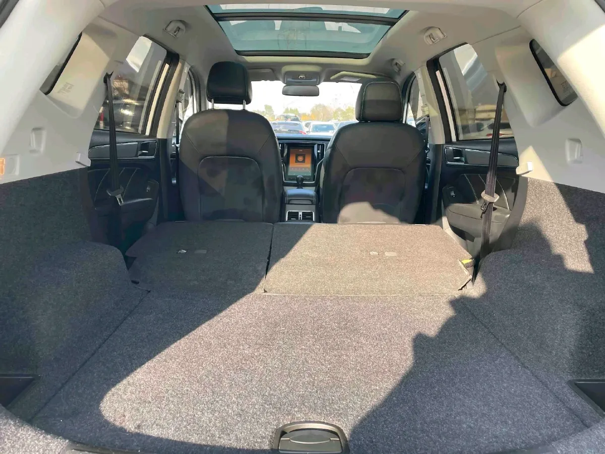 2020 Dongfeng YuFeng P16 2.4T 218HP L4 6MT,autocango,china used car exporter,china ev exporter,chinese used car exporter,chinese used ev exporter