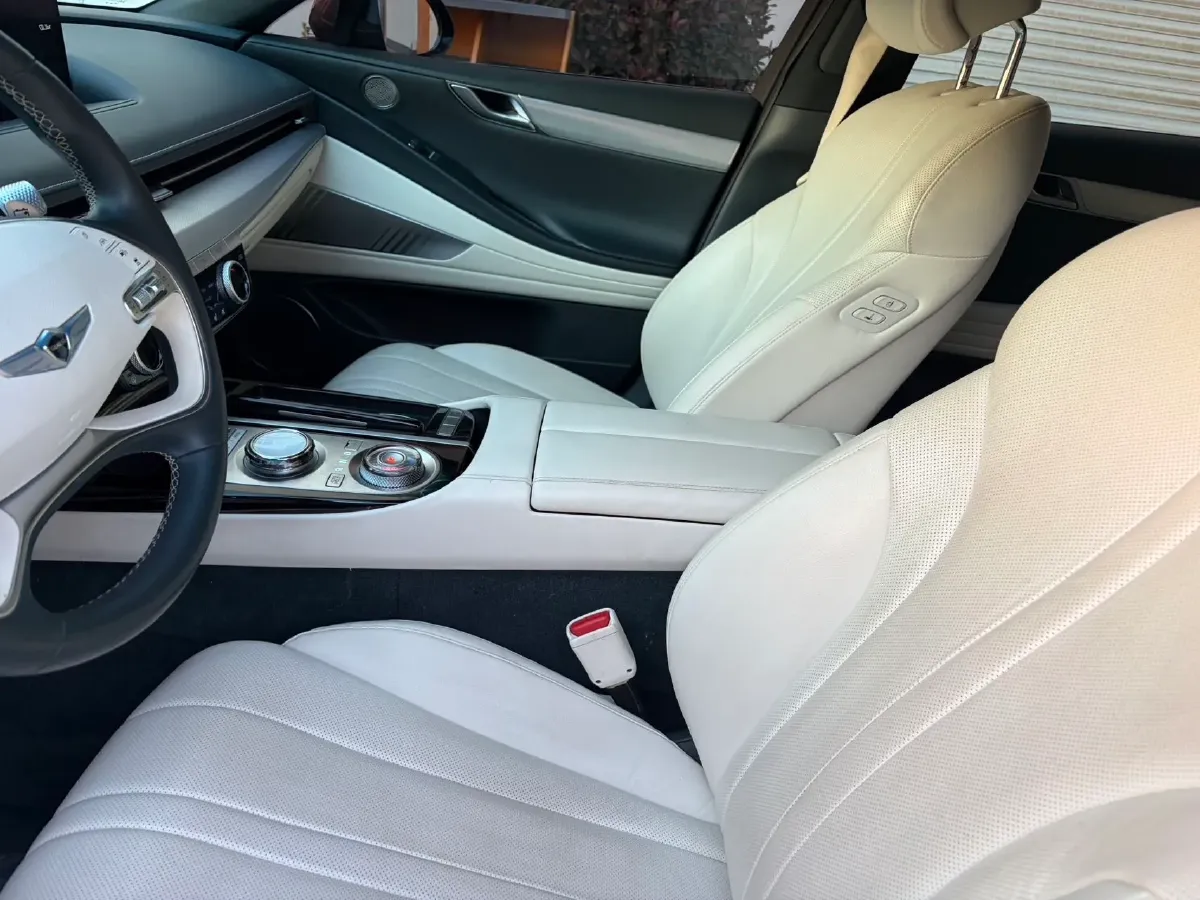 2023 Genesis G80 BEV 86KWH,autocango,china used car exporter,china ev exporter,chinese used car exporter,chinese used ev exporter