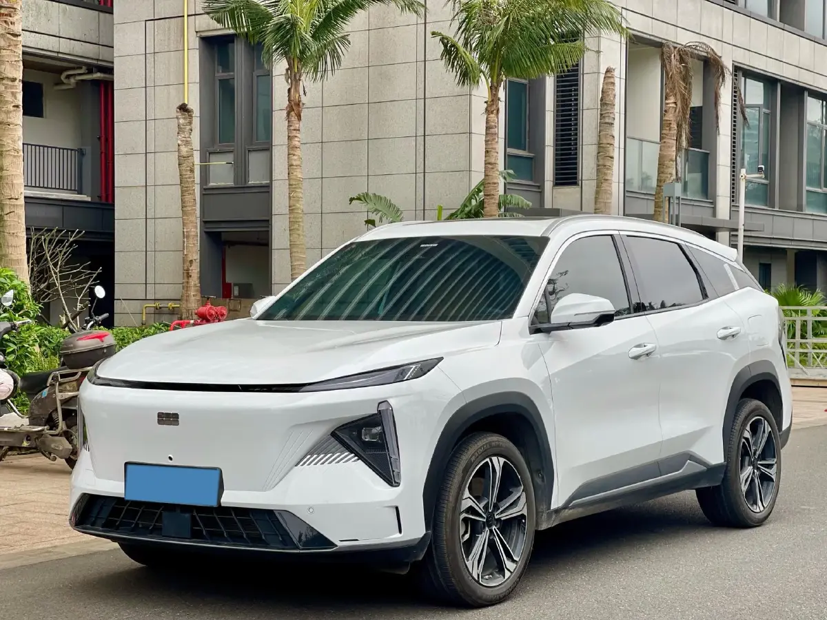 2024 Geely Galaxy L7 1.5T 163HP L4 3DHT PHEV 18.7KWH