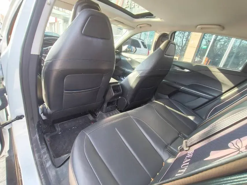 2023 ChangAn Oshan Z6 1.5T 188HP L4 7DCT,autocango,china used car exporter,china ev exporter,chinese used car exporter,chinese used ev exporter