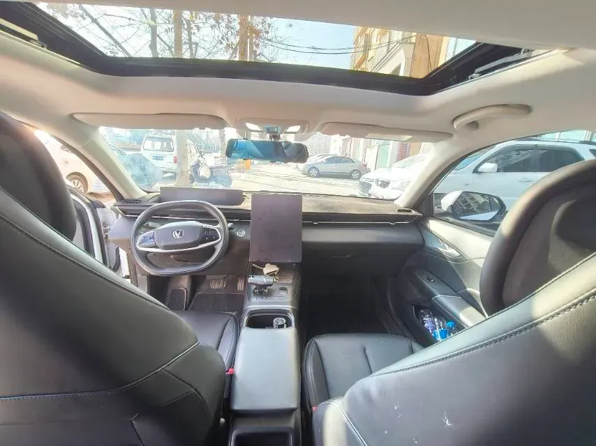 2023 ChangAn Oshan Z6 1.5T 188HP L4 7DCT,autocango,china used car exporter,china ev exporter,chinese used car exporter,chinese used ev exporter