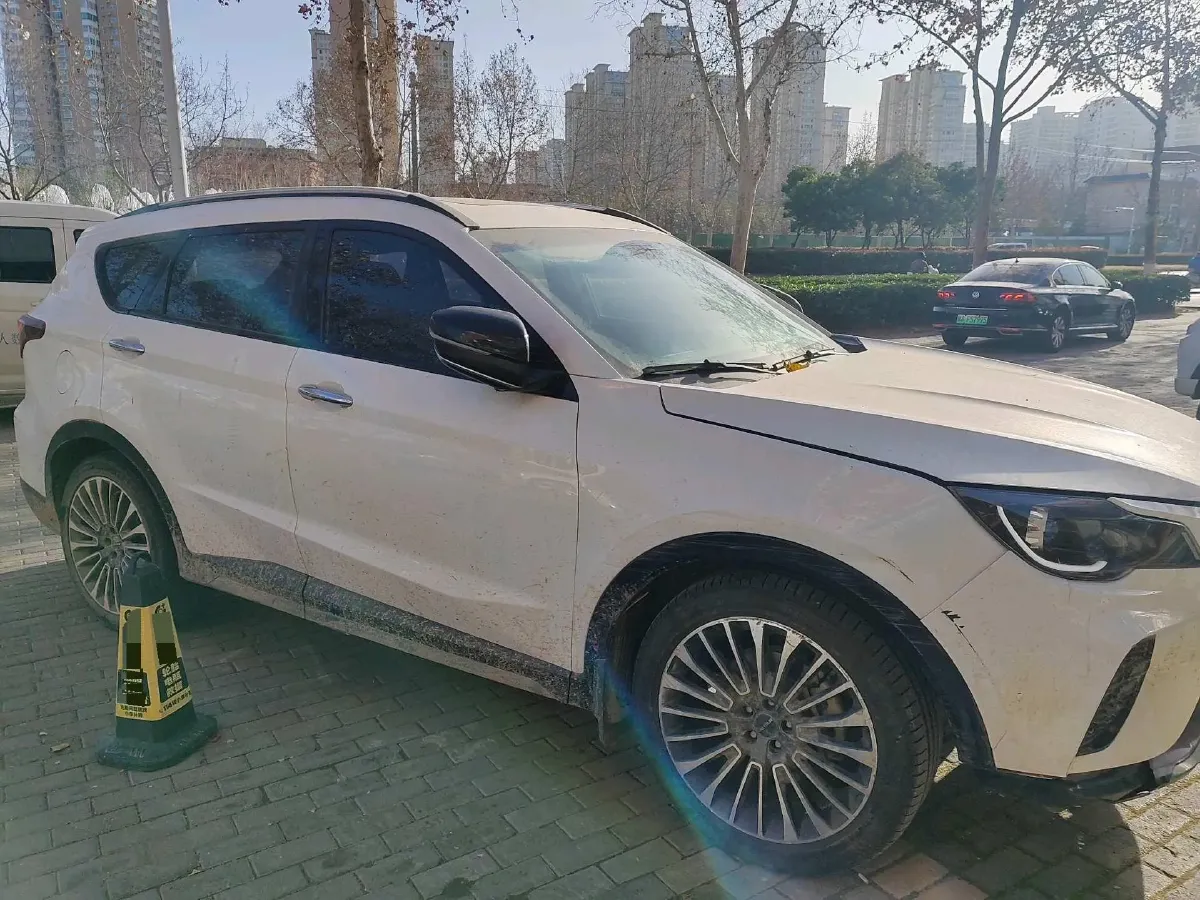 2020 Jetour X70 Coupe 1.6T 197HP L4 7DCT,autocango,china used car exporter,china ev exporter,chinese used car exporter,chinese used ev exporter