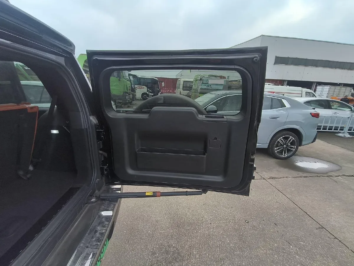 2024 ROXROX 01 1.5T 152HP L4 REEV 58.4KWH,autocango,china used car exporter,china ev exporter,chinese used car exporter,chinese used ev exporter