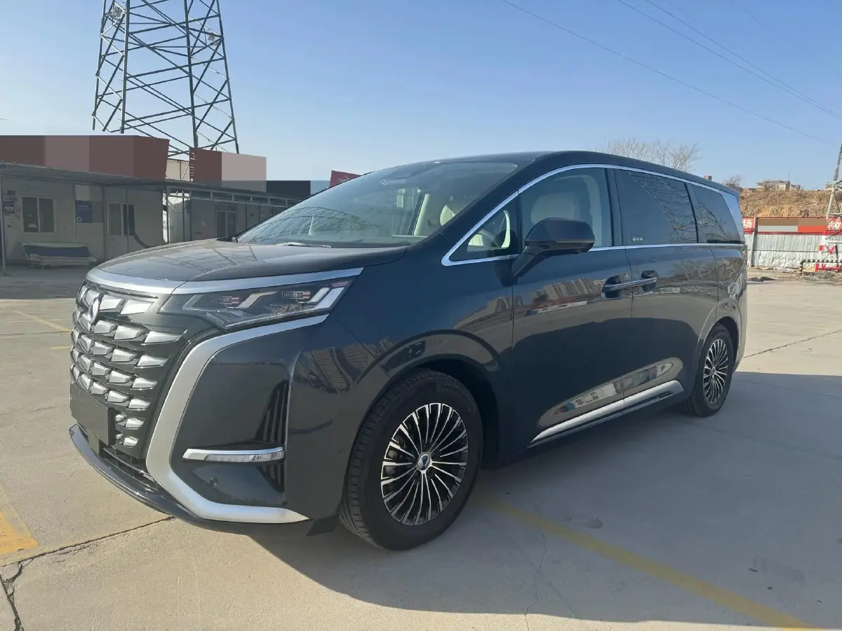 2022 Honda Odyssey 2.0L 146HP L4 E-CVT Hybrid