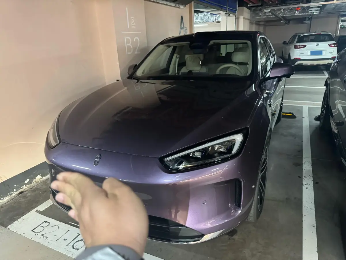 2025 AITO AITO M5 1.5T 152HP L4 REEV 42KWH