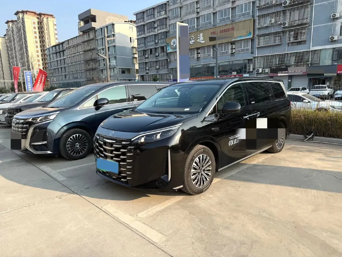 2026 BYD Xia 1.5T 156HP L4 E-CVT PHEV