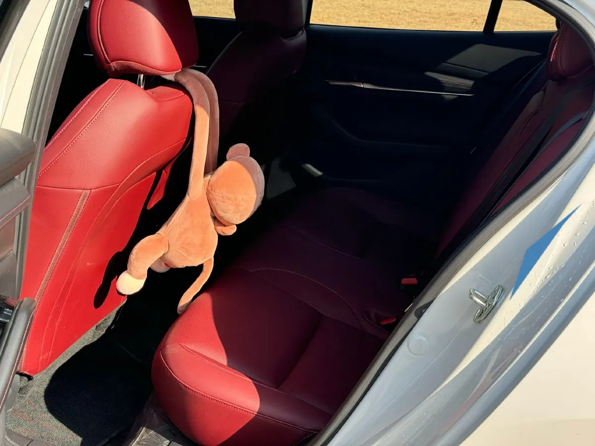 2025 Mazda 3 Axela 2.0L 158HP L4 6AT,autocango,china used car exporter,china ev exporter,chinese used car exporter,chinese used ev exporter