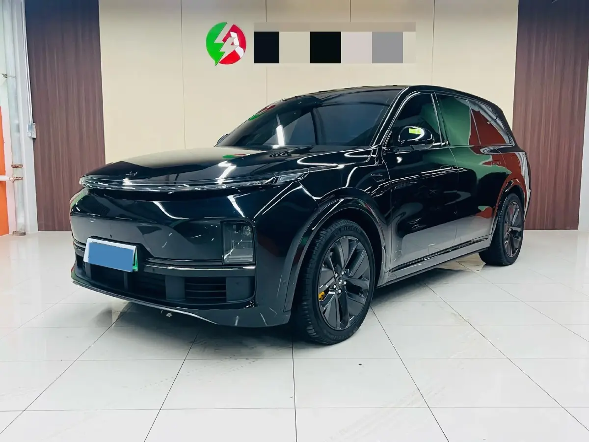 2024 Land Rover Range Rover Evoque 1.5T 200HP L3 8AT PHEV 15.5KWH