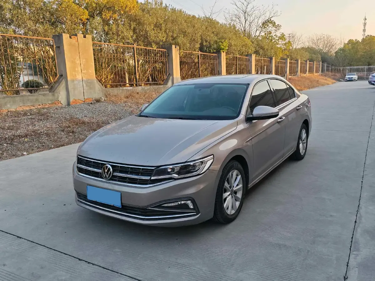 2021 Volkswagen Bora 1.5L 113HP L4 6AT