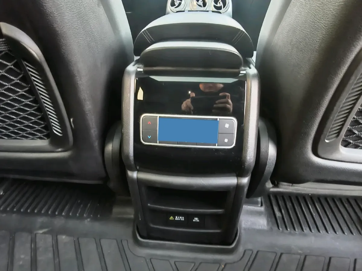 2020 Denza X 2.0T 192HP L4 6DCT PHEV 24KWH,autocango,china used car exporter,china ev exporter,chinese used car exporter,chinese used ev exporter