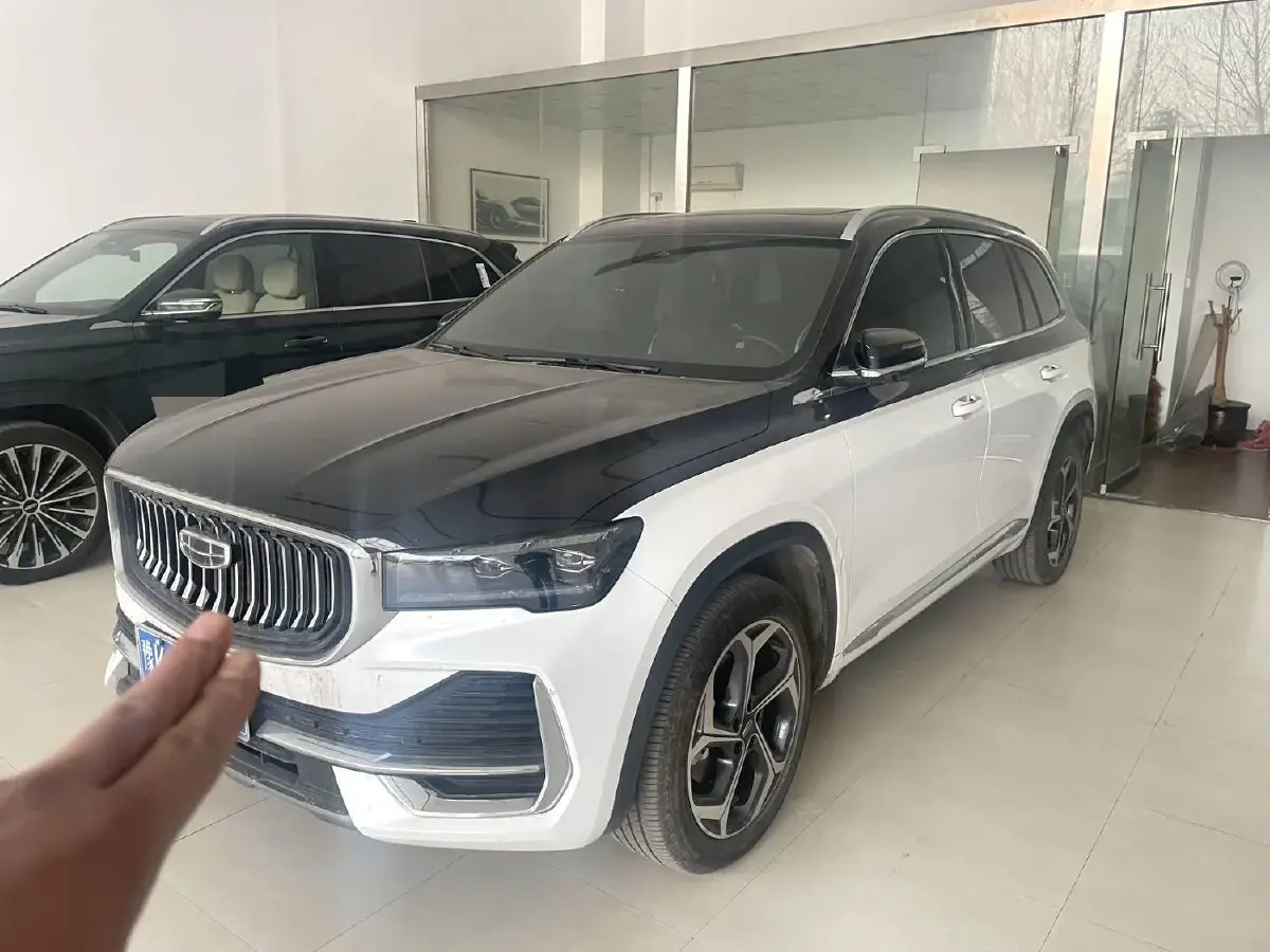 2024 Geely Monjaro 2.0T 238HP L4 8AT