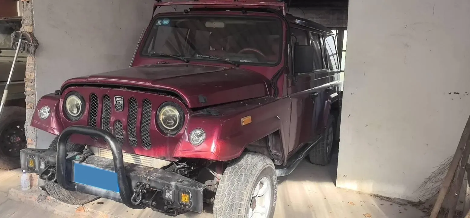 2019 BAW Battle Flag 1.5T 136HP L4 5MT,autocango,china used car exporter,china ev exporter,chinese used car exporter,chinese used ev exporter