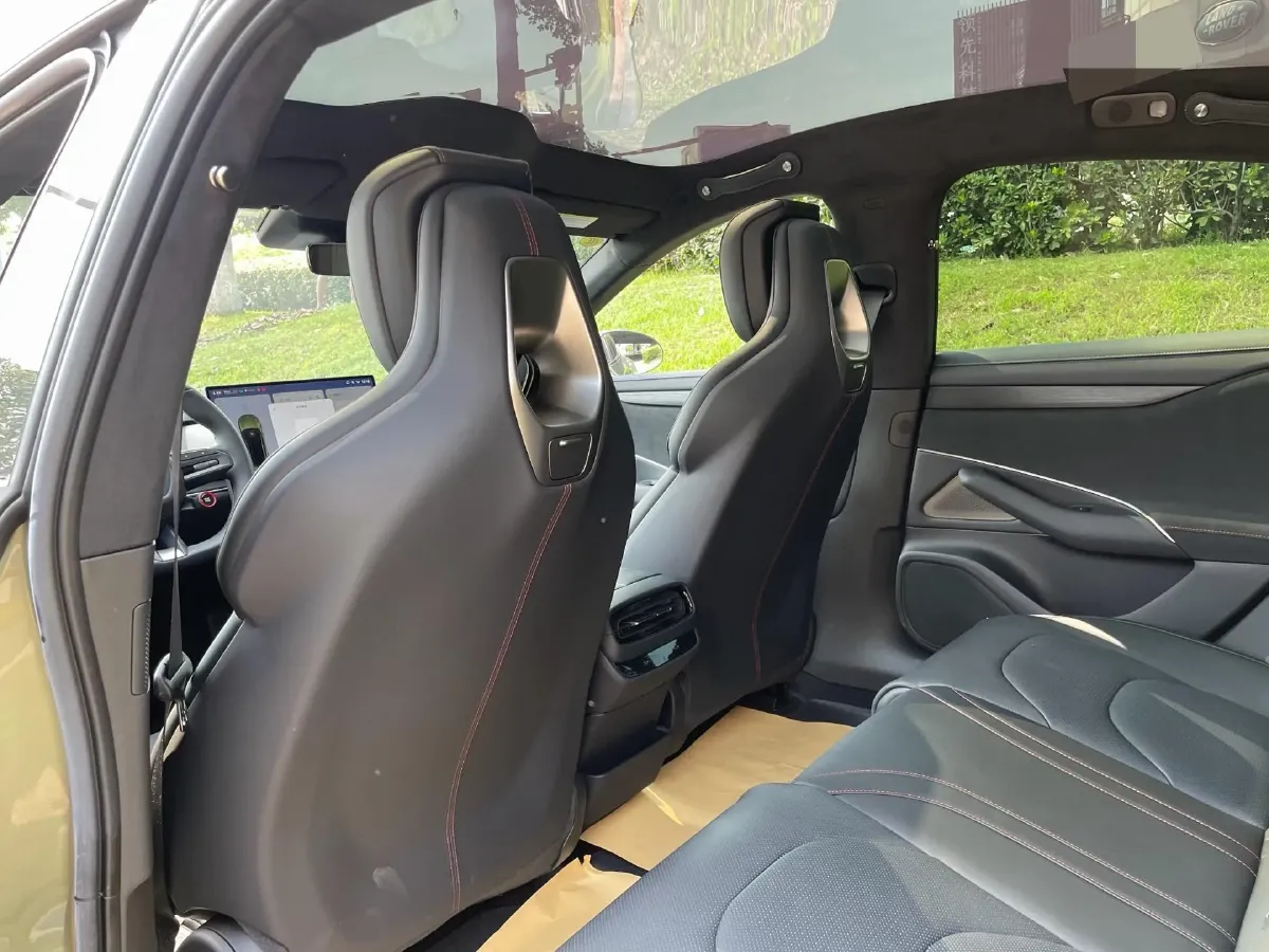 2024 MI SU7 BEV 101KWH,autocango,china used car exporter,china ev exporter,chinese used car exporter,chinese used ev exporter