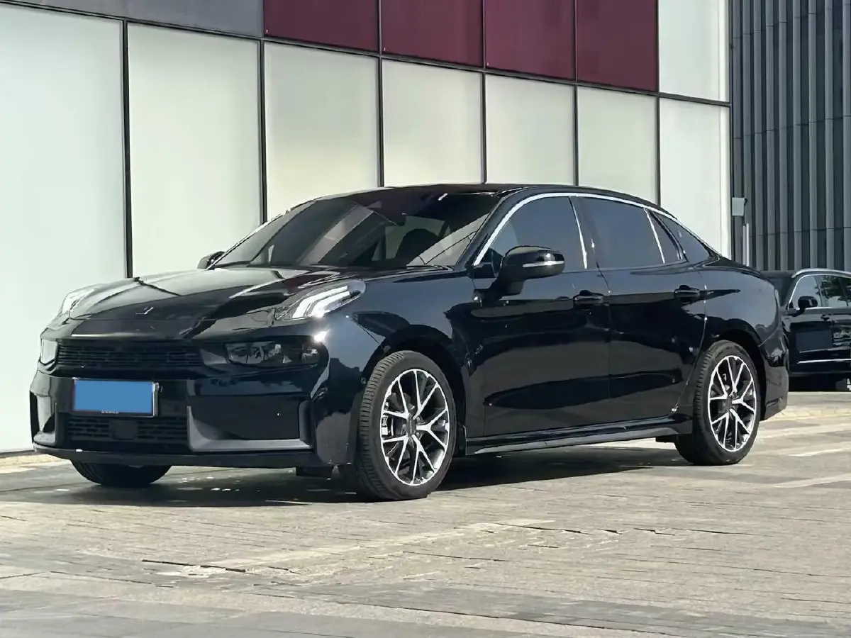 2021 LYNK&CO 03 2.0T 190HP L4 6AT