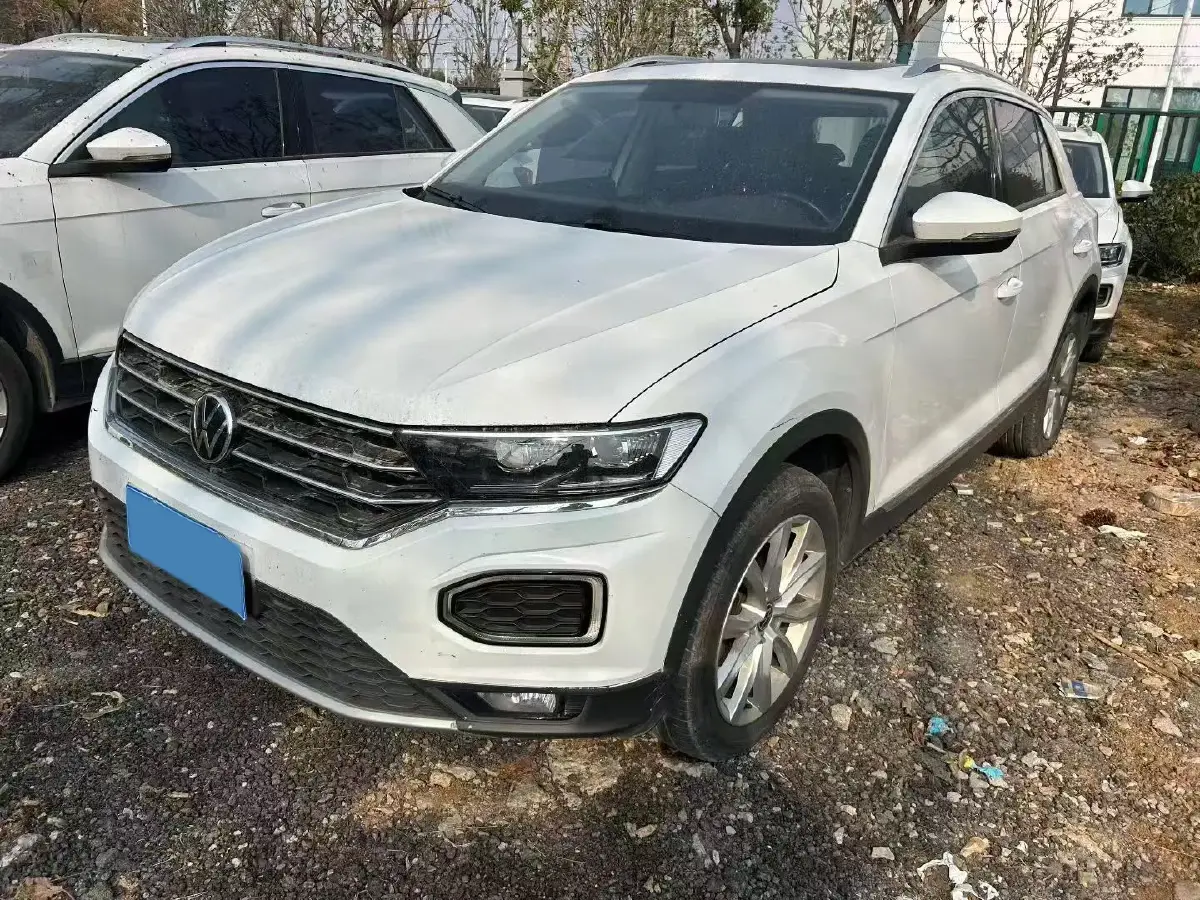 2021 Volkswagen T-Roc 1.4T 150HP L4 7DCT