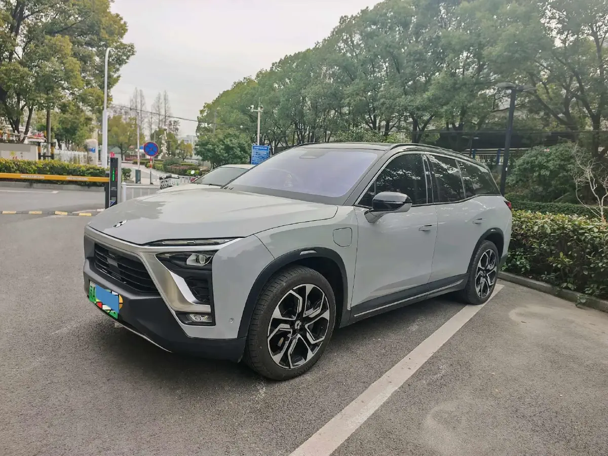 2018 NIO ES8 BEV 70KWH