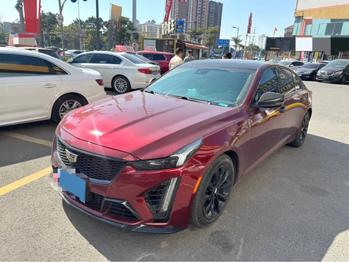 2021 Cadillac CT5 2.0T 237HP L4 10AT