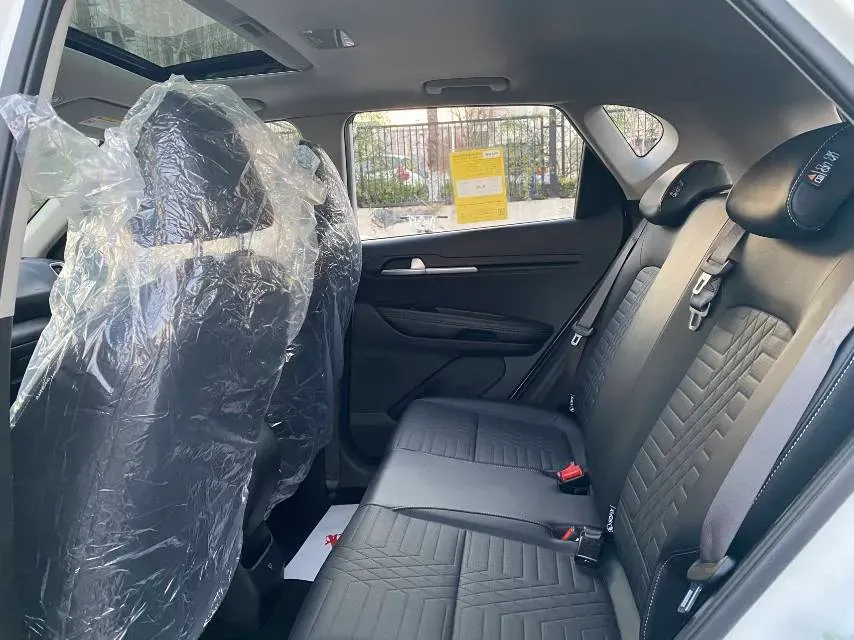 2024 Kia Sonet 1.5L 115HP L4 CVT,autocango,china used car exporter,china ev exporter,chinese used car exporter,chinese used ev exporter